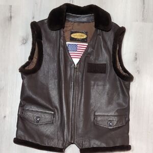 Unique Pop's Leather Brtowqn Flight Vest